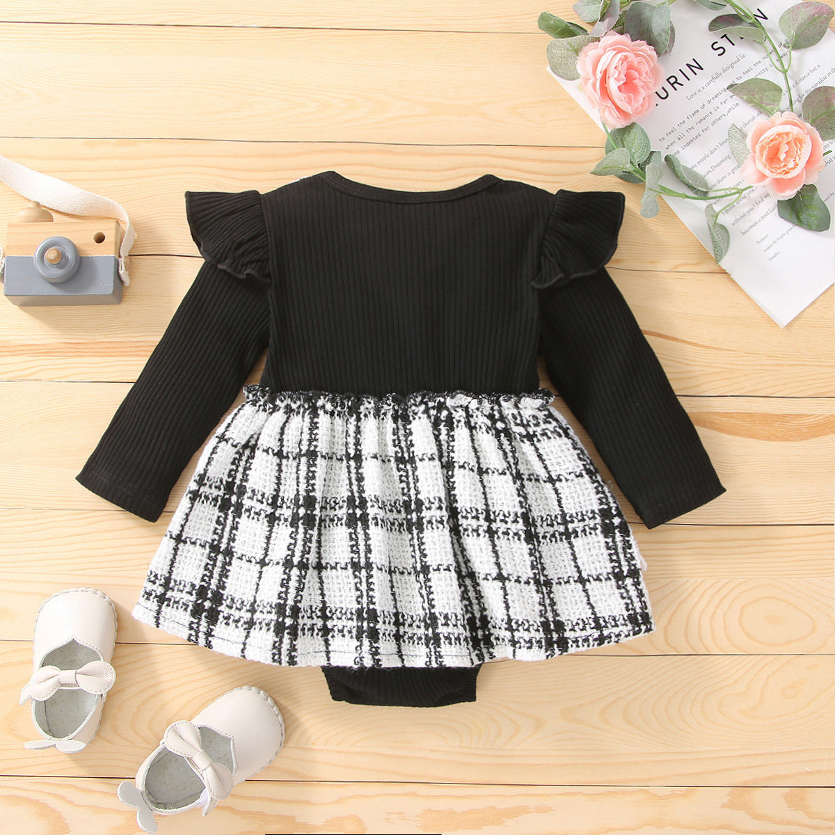 Cute One-piece Baby's Gown