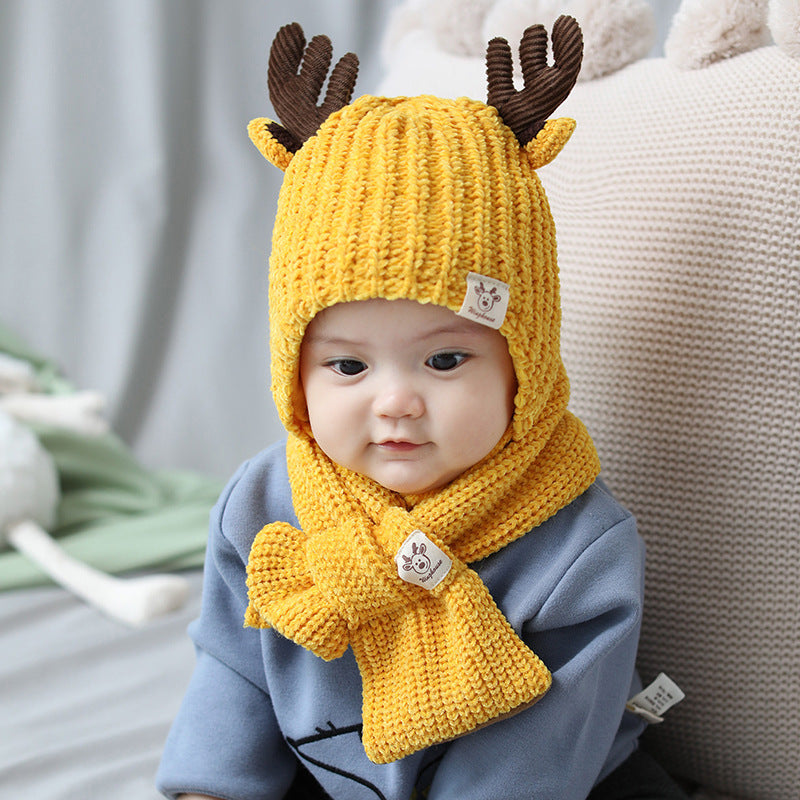 Infant plus cotton fawn hat and scarf set